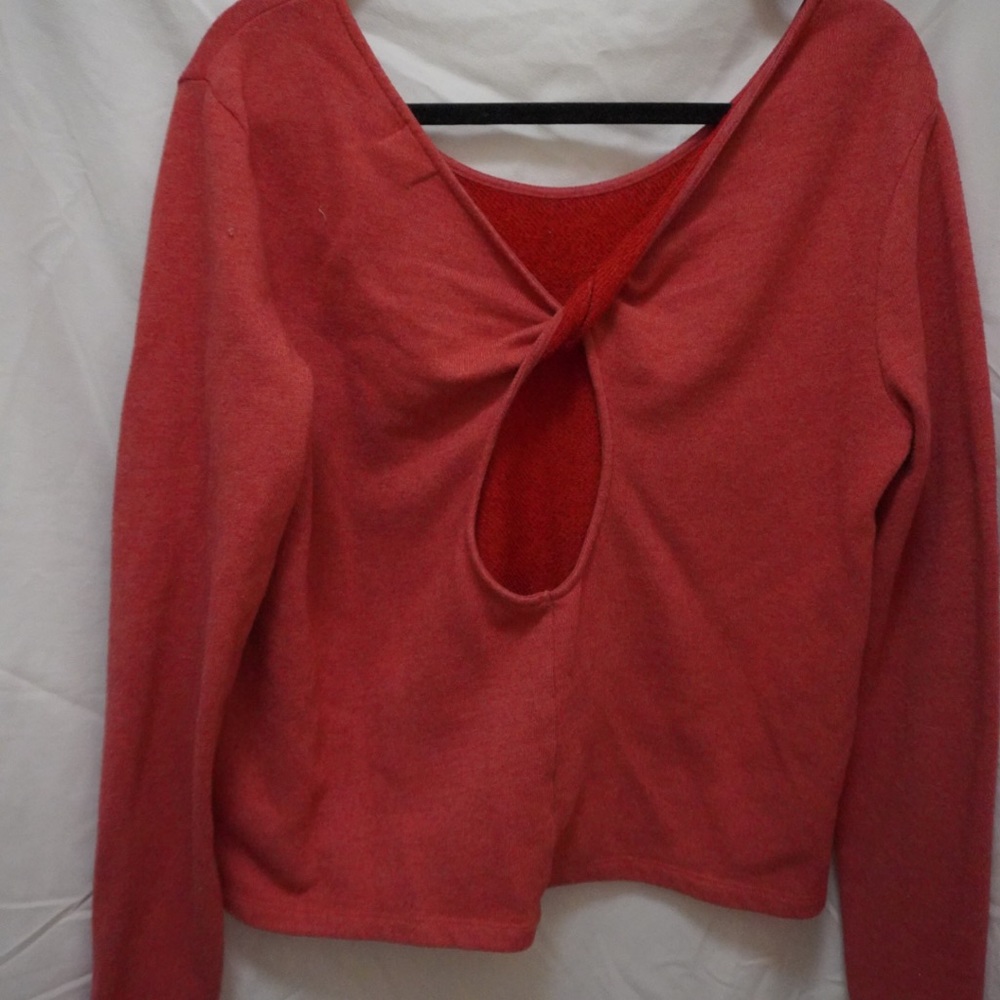 Off the Shoulder - Red - Sweatshirt